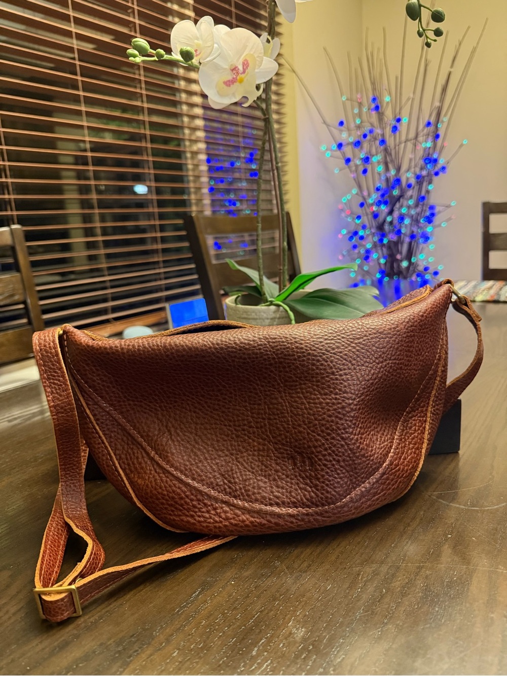 Portland Leather large Nutmeg Koala